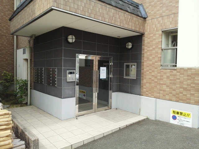 2/8 エントランス