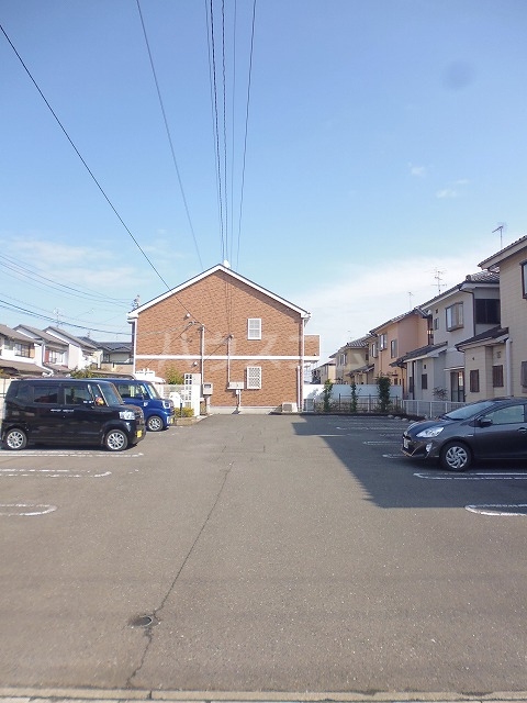 14/20 駐車場