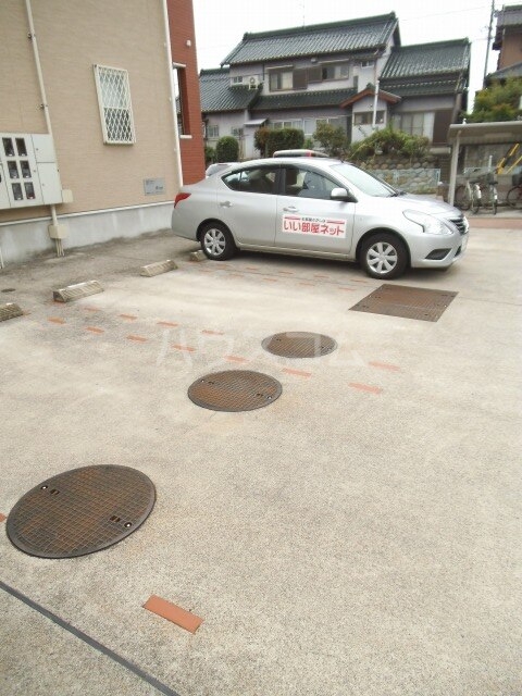 14/22 駐車場
