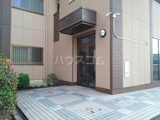 13/20 エントランス