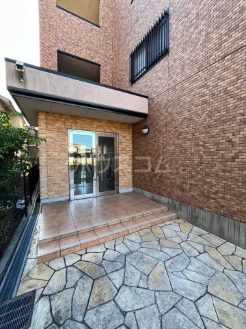 2/8 エントランス