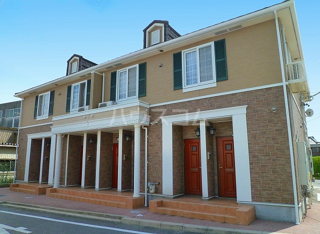 21/29 エントランス