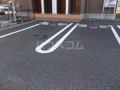 2/8 駐車場
