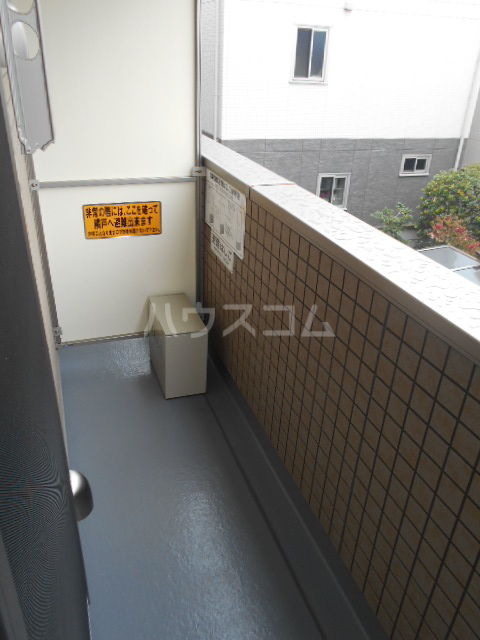 17/27 バルコニー