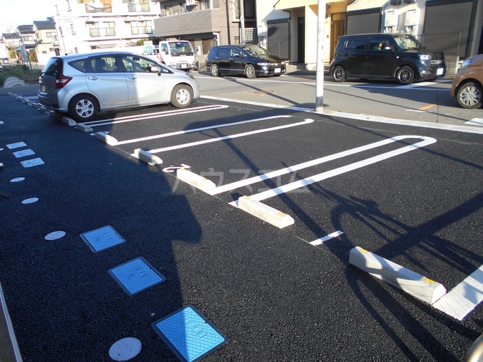17/26 駐車場