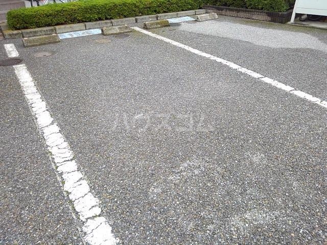 14/22 駐車場