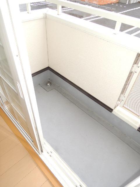 23/30 バルコニー