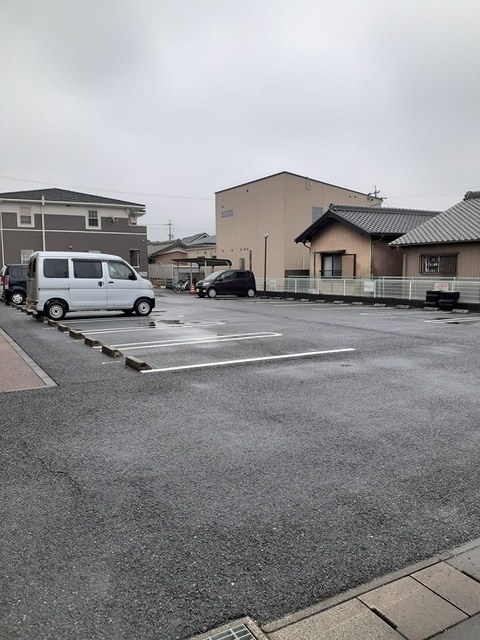 14/20 駐車場