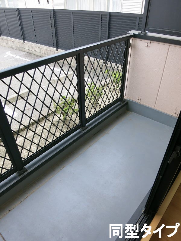 20/30 バルコニー