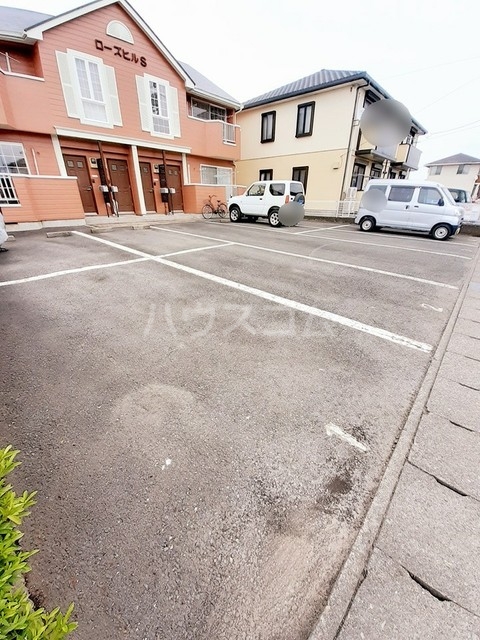 15/27 駐車場