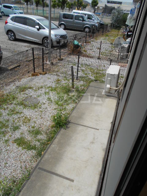 19/29 バルコニー