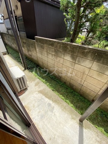 19/30 バルコニー