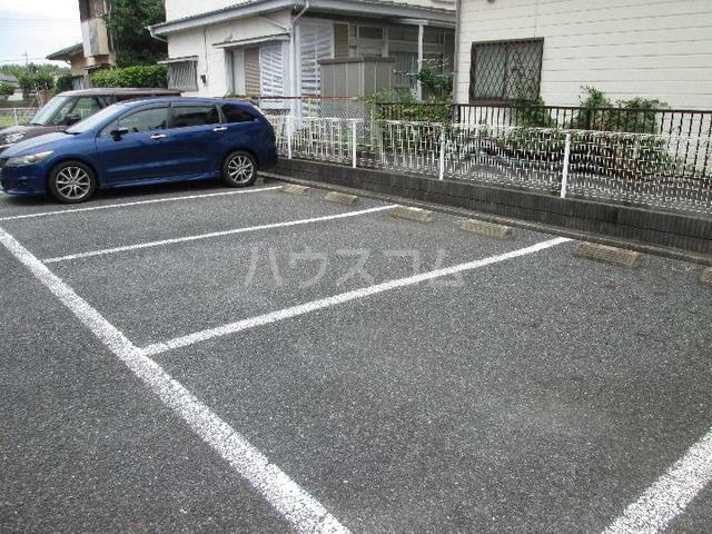 15/21 駐車場