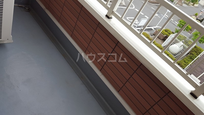 13/21 バルコニー