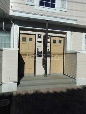 13/20 エントランス