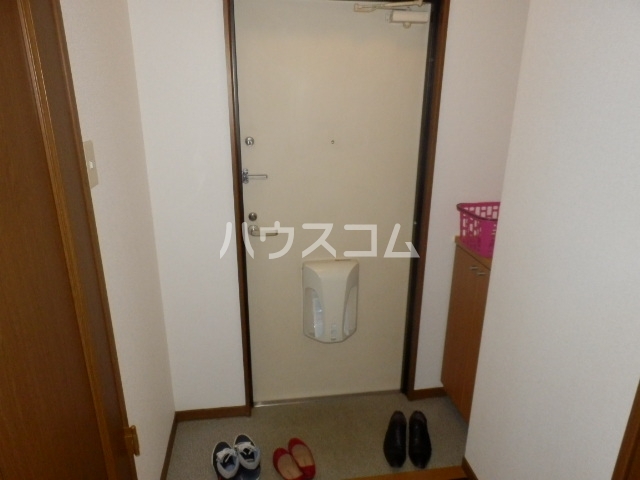 14/30 玄関