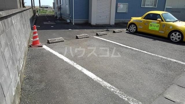 15/21 駐車場