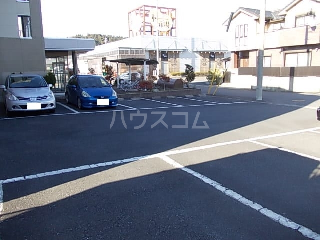 14/20 駐車場