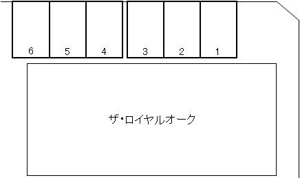16/22 駐車場
