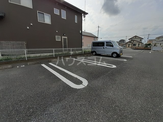 15/21 駐車場