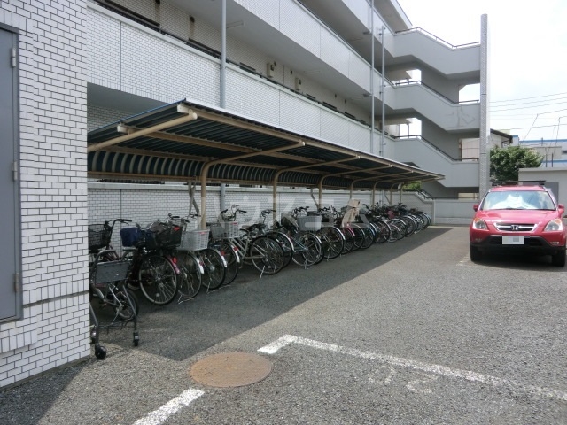 17/22 駐車場