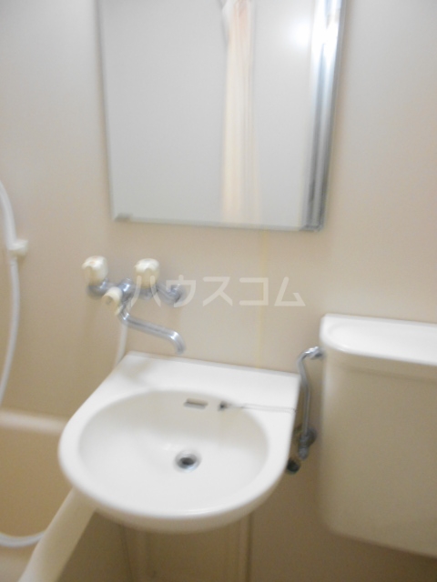 13/30 洗面