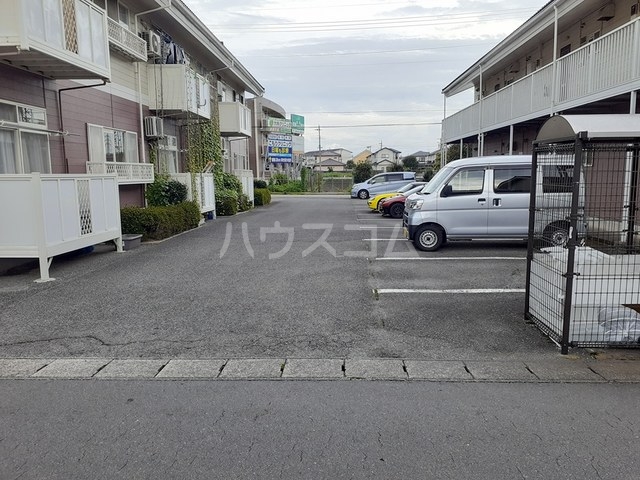 2/10 駐車場
