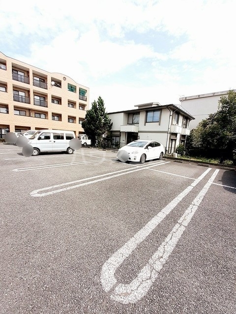 15/26 駐車場