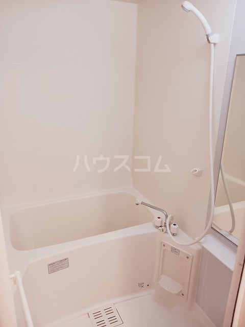 14/30 浴室