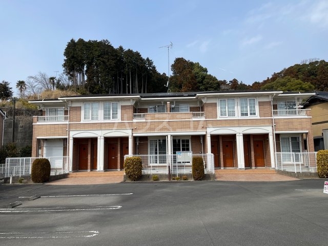2/8 外観