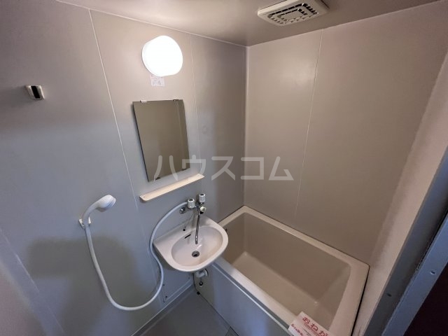 22/30 洗面