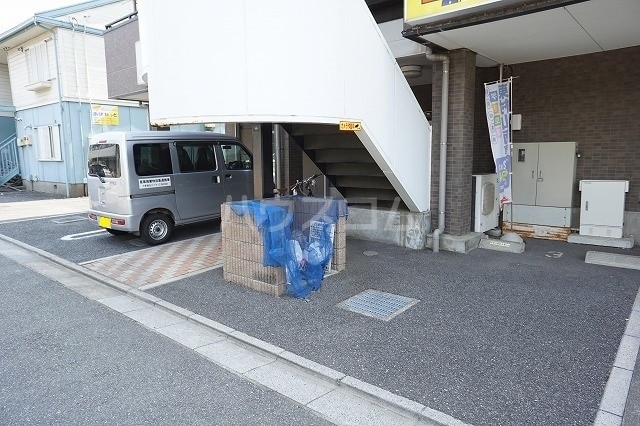 10/20 駐車場