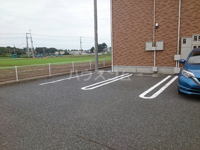 2/10 駐車場