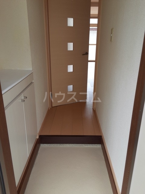 14/30 玄関