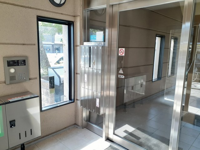 14/21 エントランス