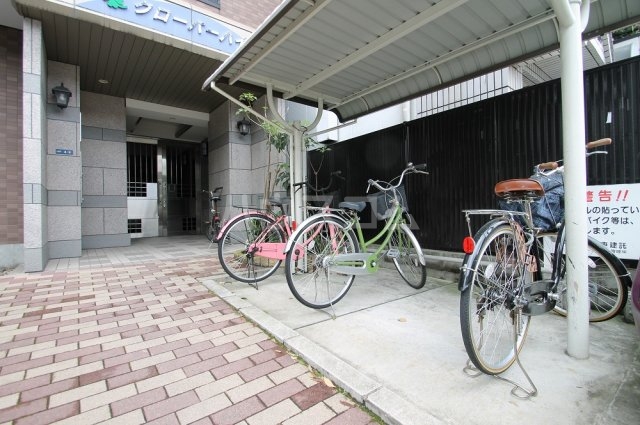 20/27 エントランス