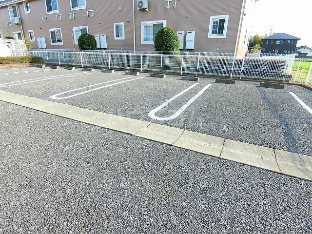 15/21 駐車場