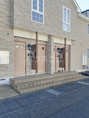 14/20 エントランス