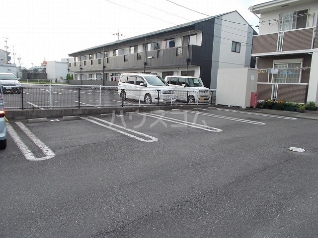 15/21 駐車場