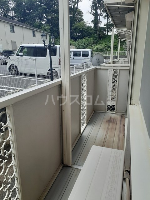 21/30 バルコニー