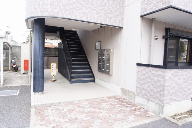 13/24 エントランス