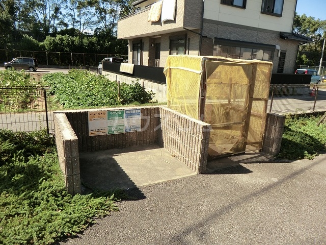 21/30 エントランス