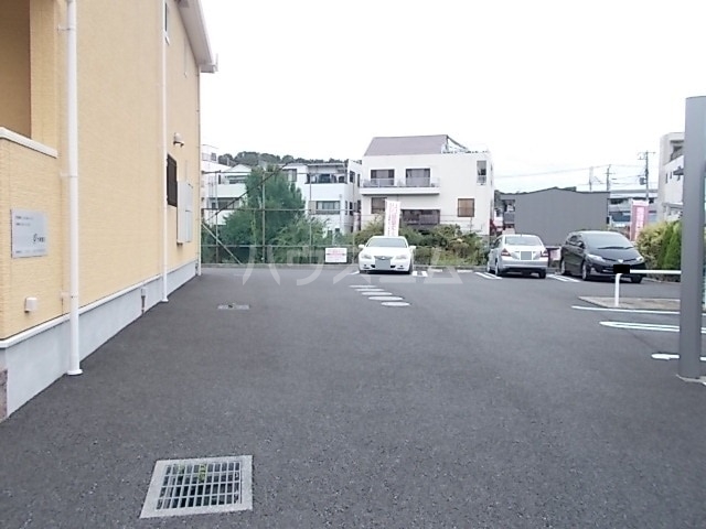 21/29 駐車場