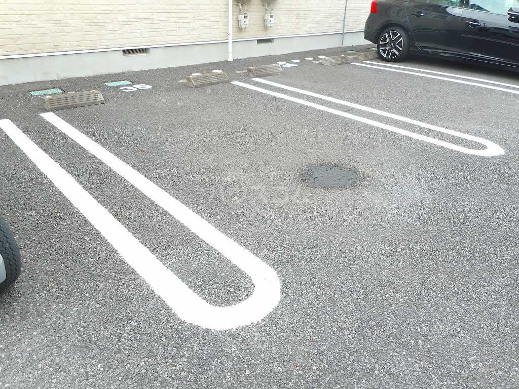 2/8 駐車場