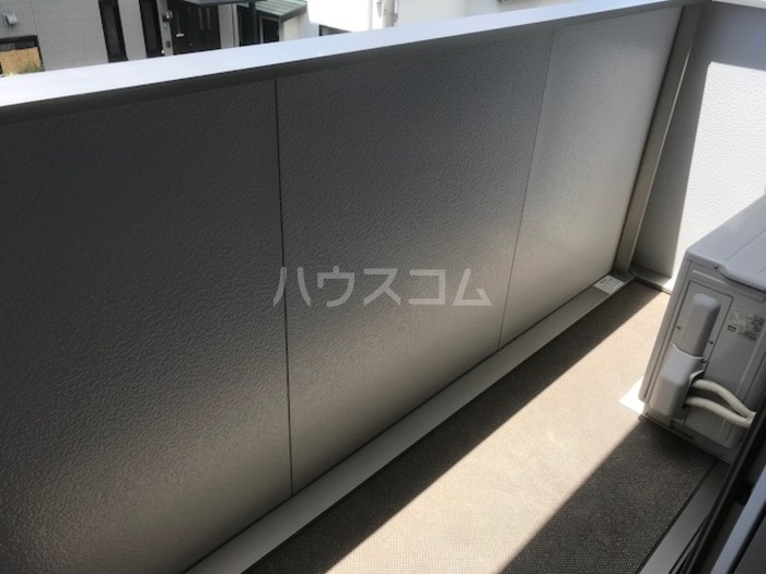 13/26 バルコニー