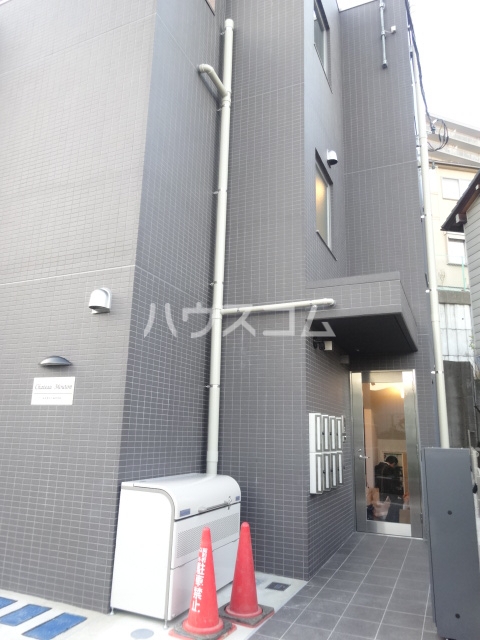 19/24 エントランス