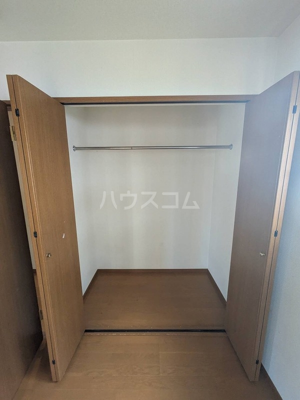 13/30 収納
