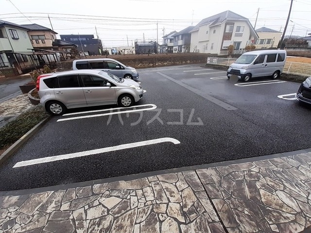 14/20 駐車場