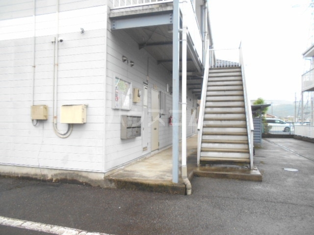 13/20 エントランス