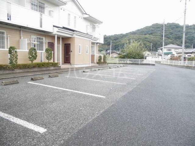 15/21 駐車場